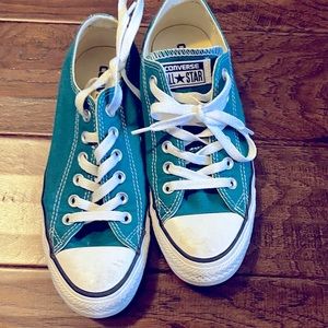 Teal unisex Converse M5/W7. Excellent Used condition